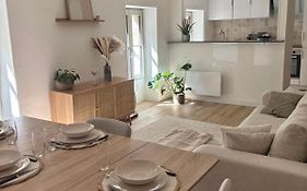 Le Cocon - Appartement avec salle de Cinéma